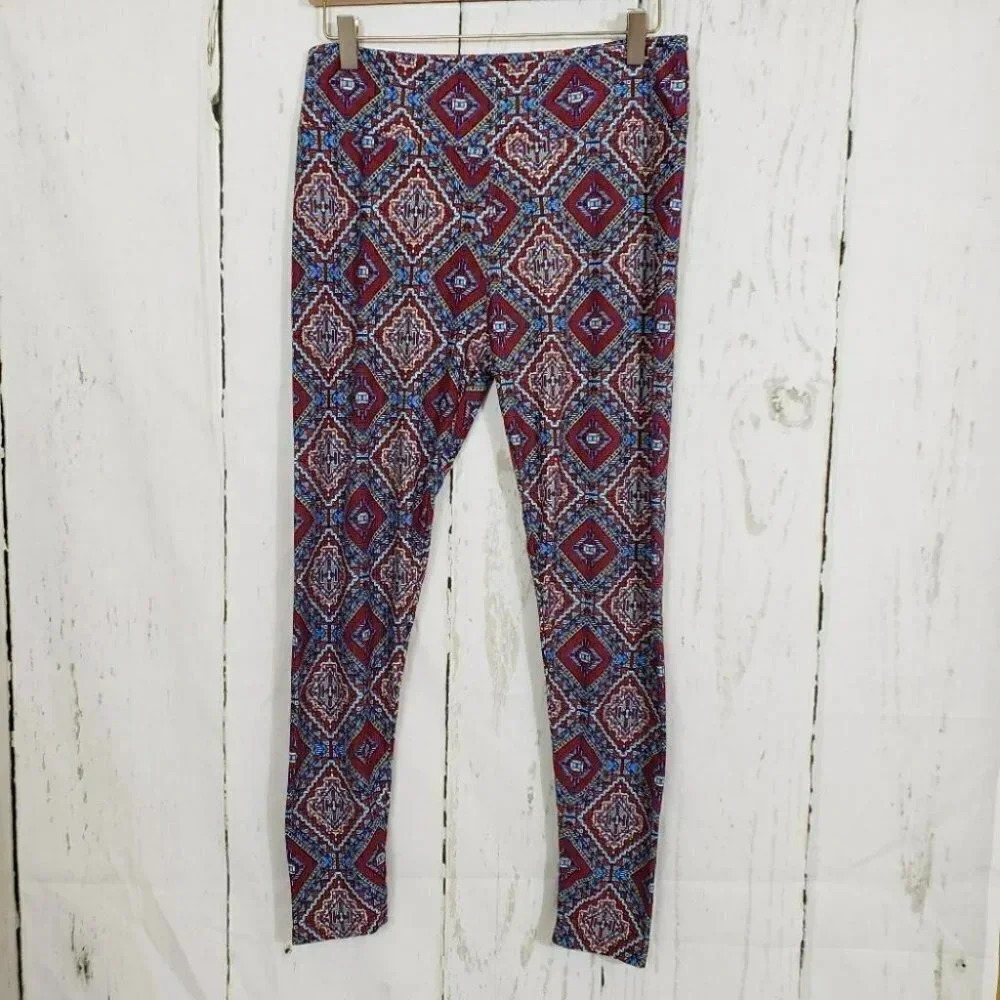 LuLaRoe Leggings Tall & Curvy Red Blue Geometric Diamond Print High Rise Soft